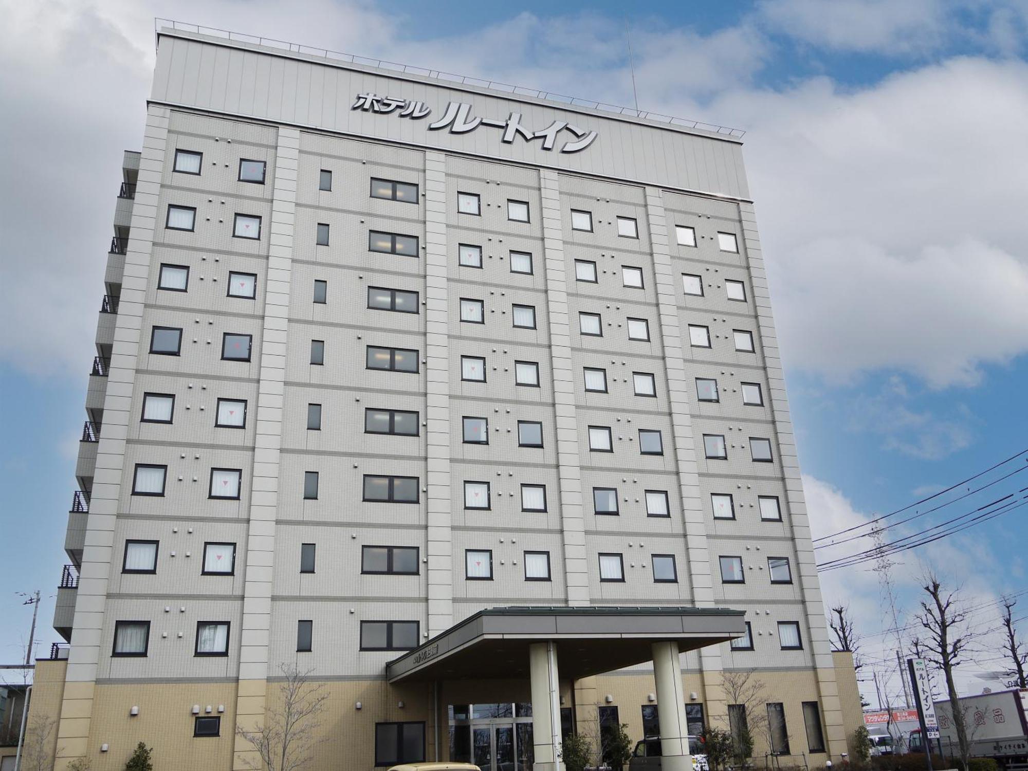 Hotel Route-Inn Tsubamesanjo Ekimae Ngoại thất bức ảnh